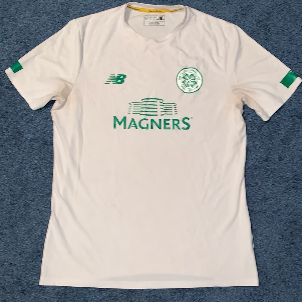 New Balance Celtic Football Club Replica Soccer Jersey